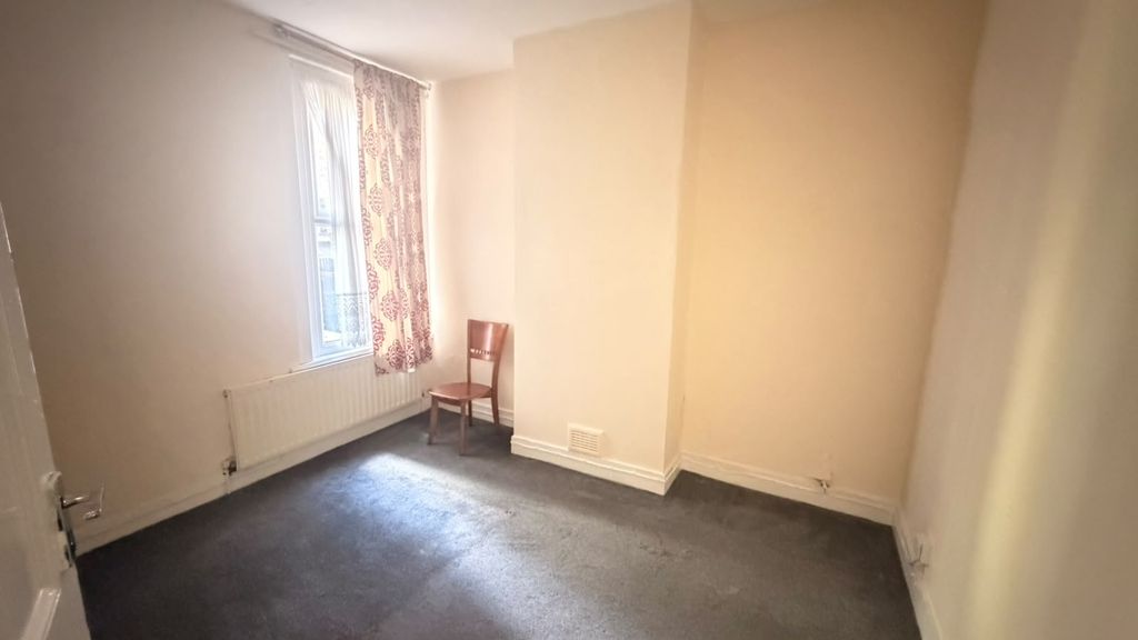 Property photo 2 of 4 Whatsapp Image 2026-10-02 At 16.44.15 (1)
