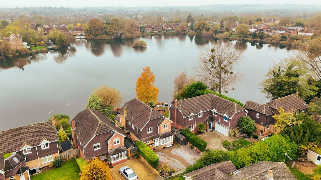 Property photo 1 of 29