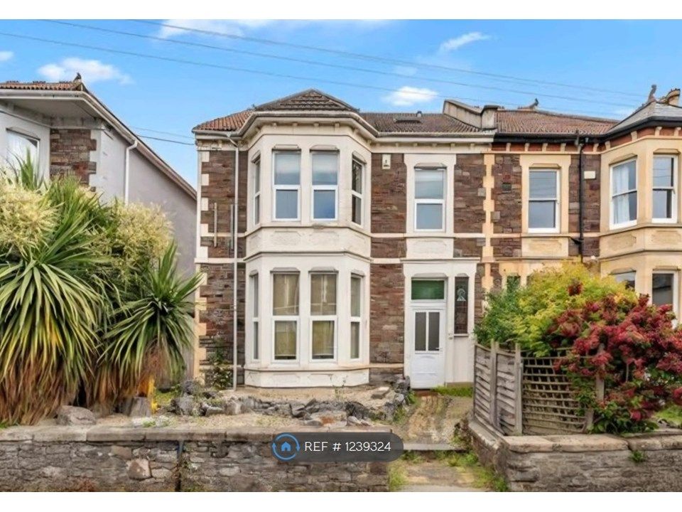Property photo 1 of 7 Modern St Andrews' Studio