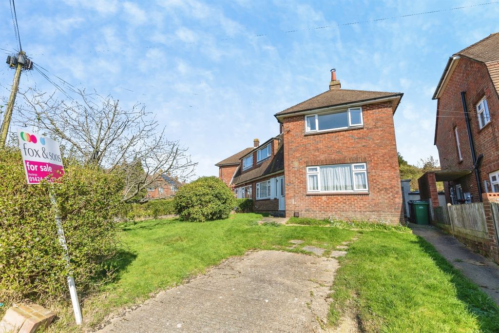 Property photo 1 of 17