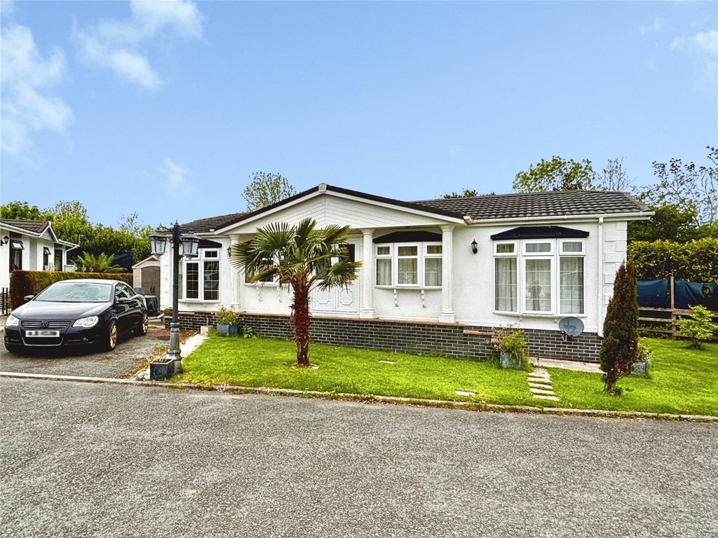 Property photo 1 of 15 Front