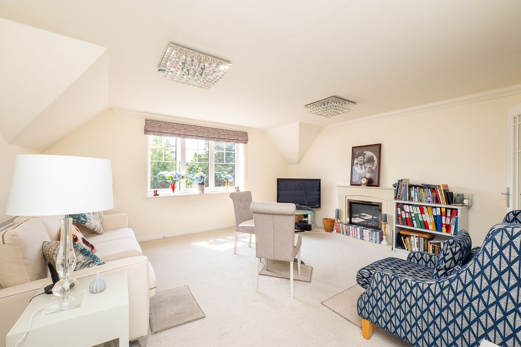 Property photo 3 of 15 Picture No. 04