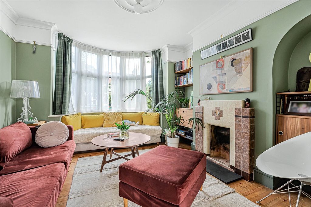Property photo 2 of 21 Picture No. 28