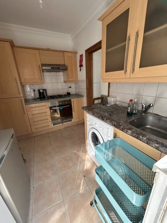 Property photo 3 of 6