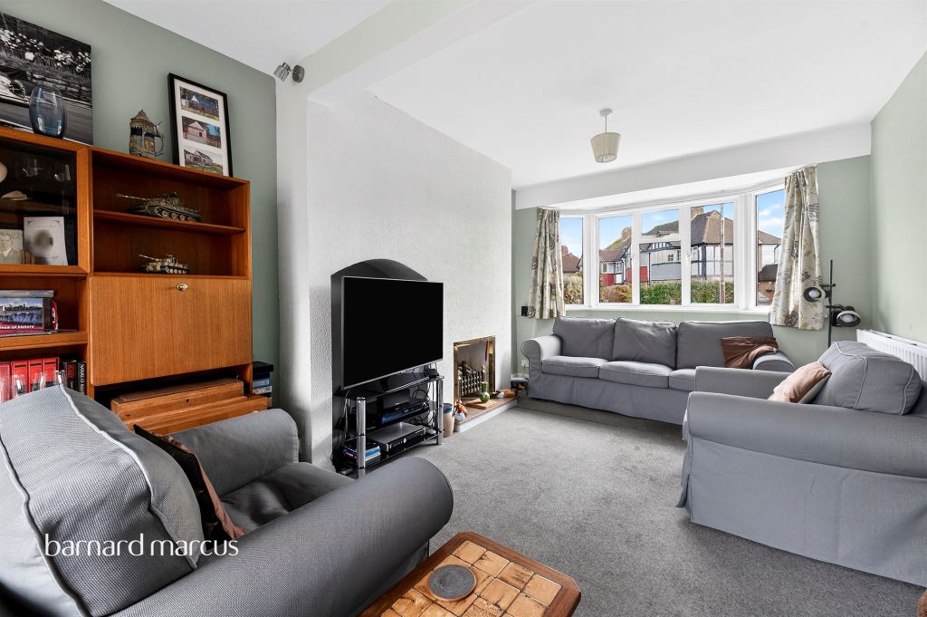 Property photo 3 of 19