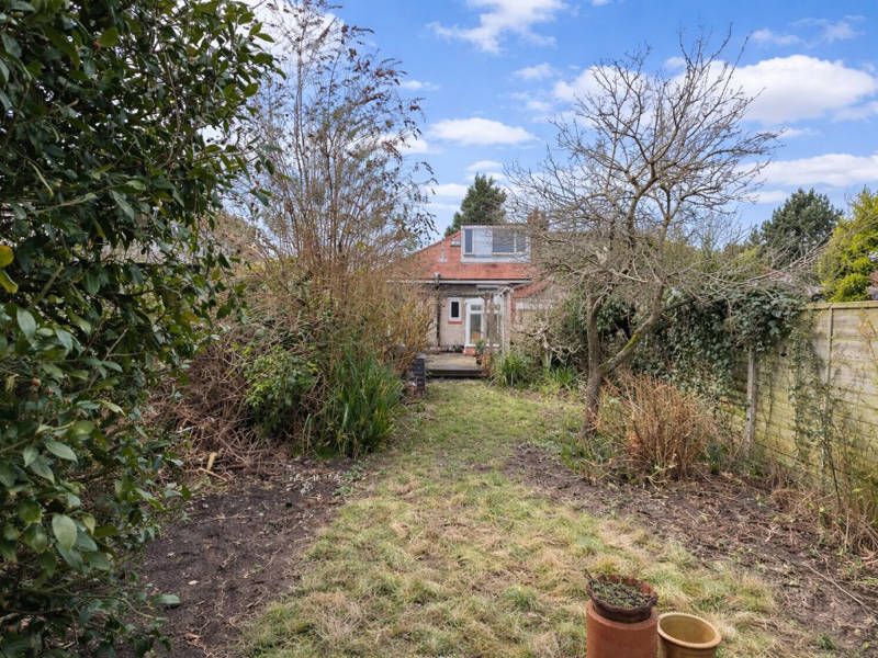 Property photo 3 of 27 Large Rear Garden