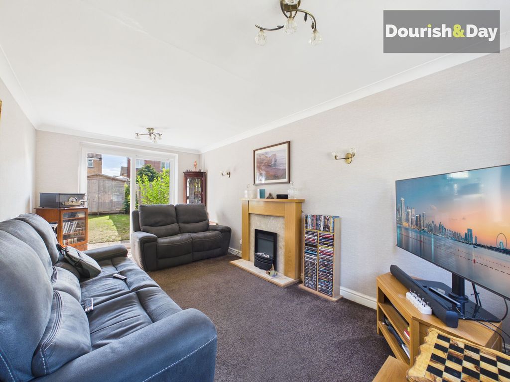 Property photo 2 of 15