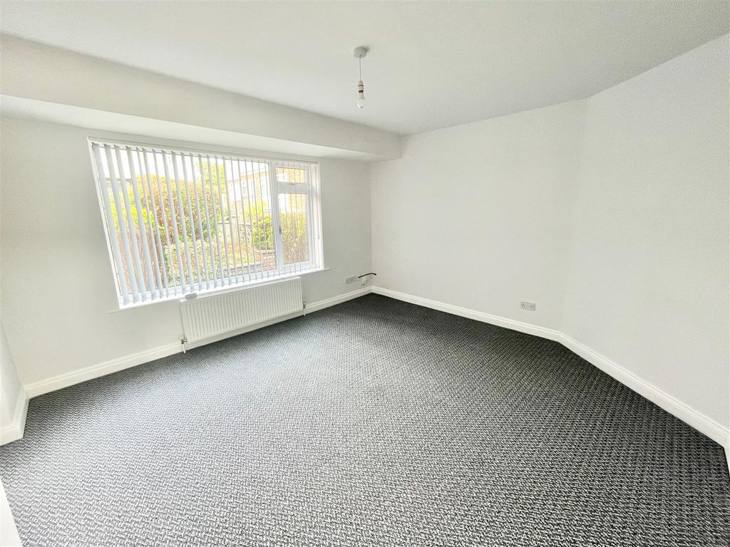 Property photo 2 of 17 Img_0335.Jpeg