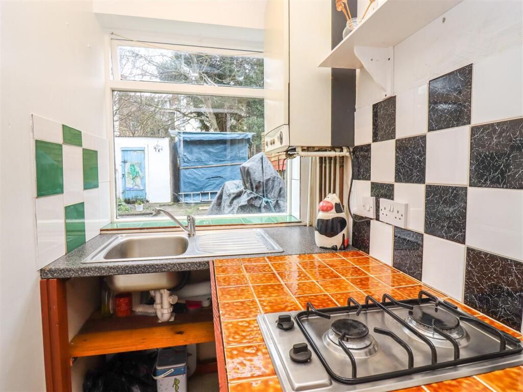 Property photo 2 of 7