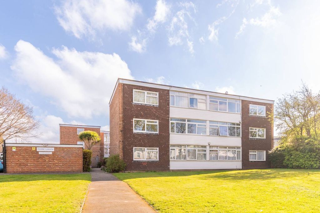 Property photo 2 of 12