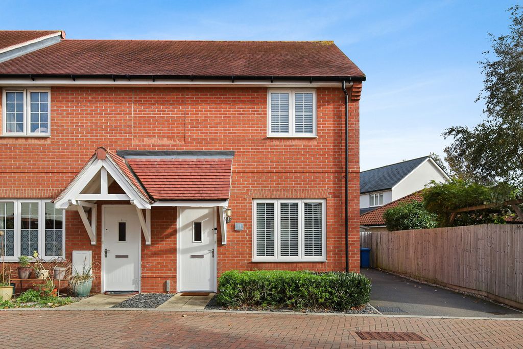 Property photo 1 of 21