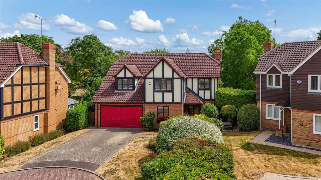 Property photo 1 of 34