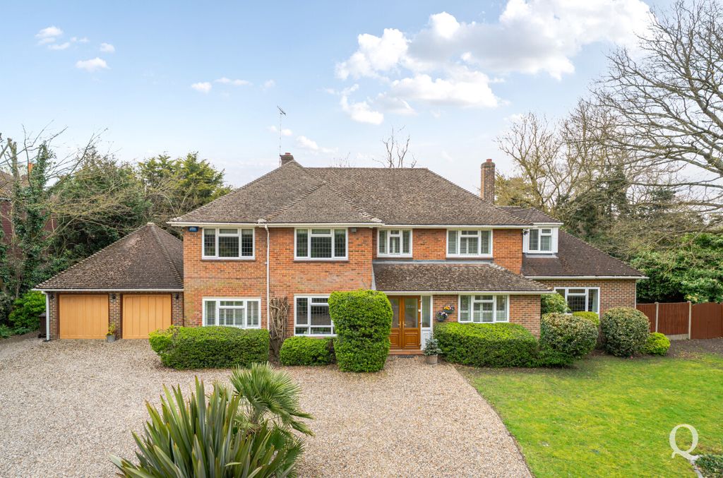 Property photo 1 of 50 29463Be1-9Be6-4d5...