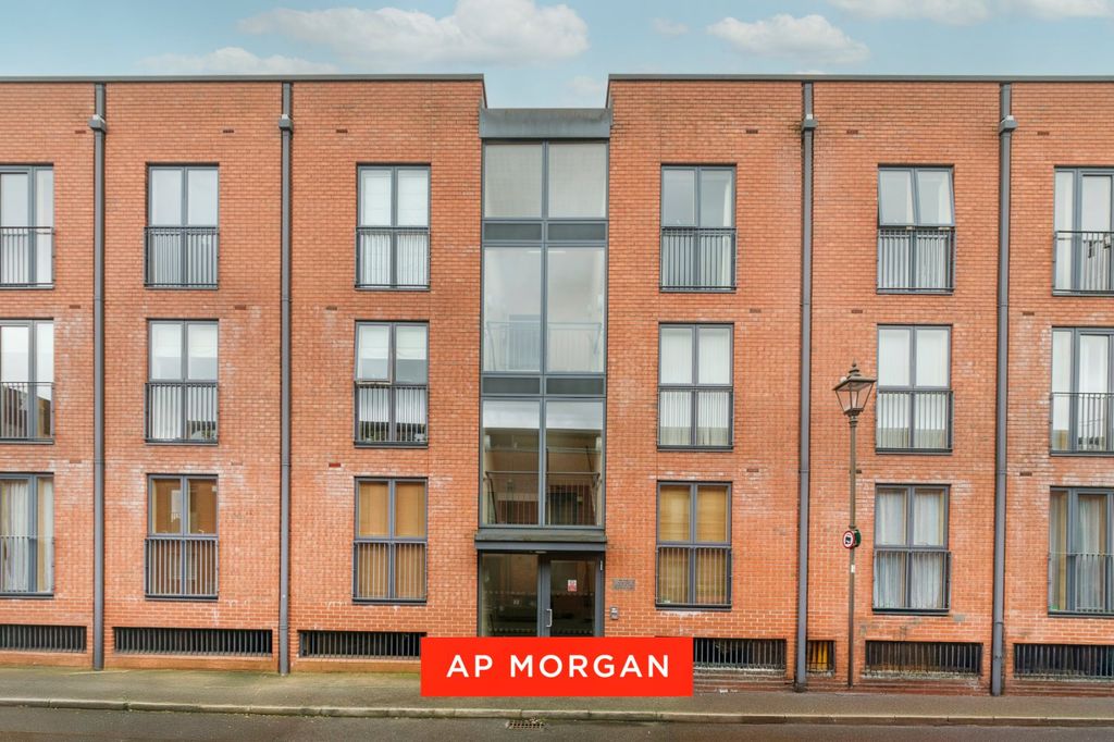 Property photo 1 of 20 Picture No. 01