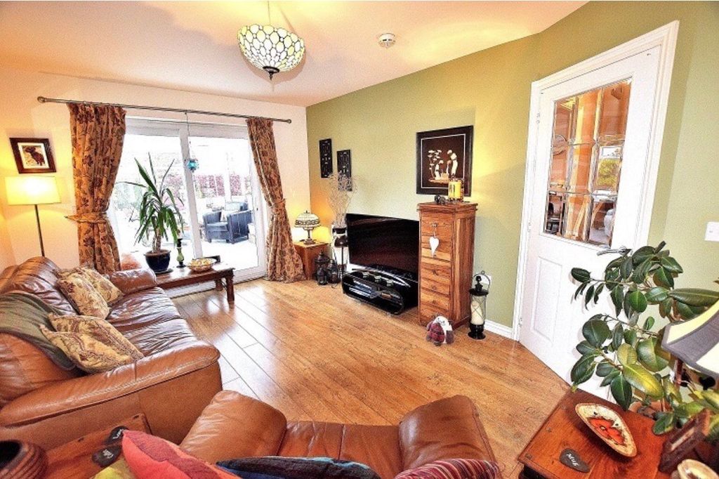 Property photo 2 of 18 Picture No. 22