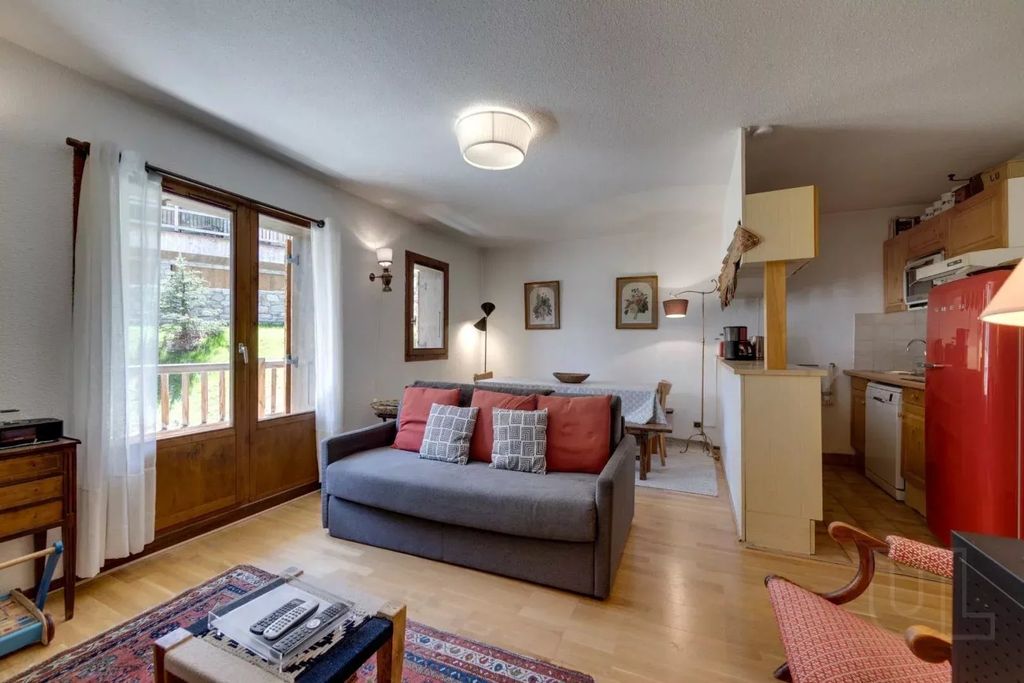 Property photo 2 of 25