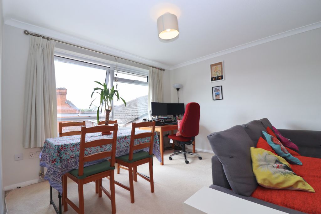 Property photo 3 of 7