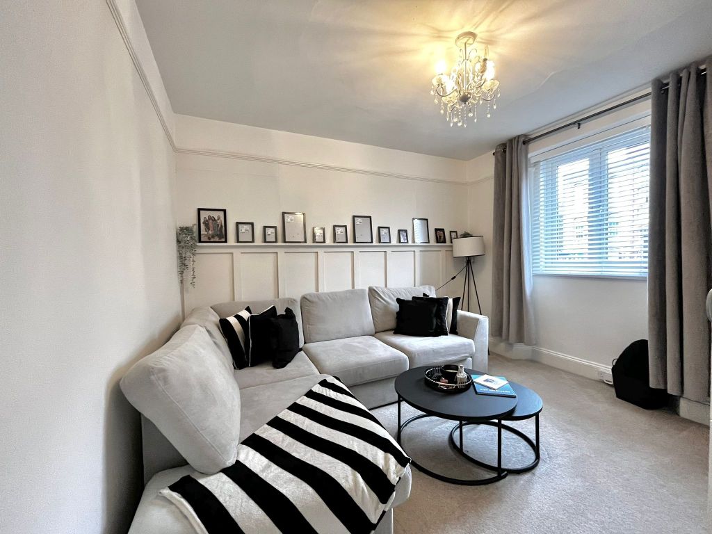 Property photo 2 of 12 Annex