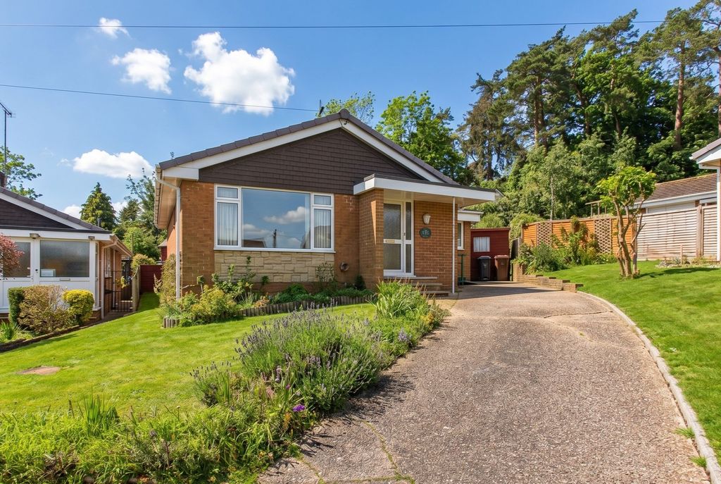Property photo 1 of 8