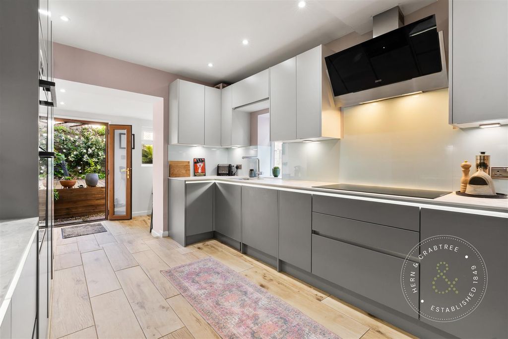 Additional image 17 of 3 bed terraced house for saleTheobald Road, Canton CF5