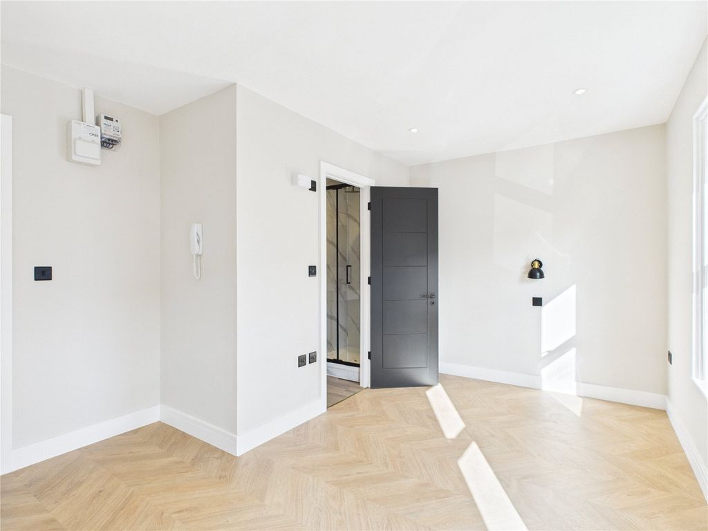 Property photo 3 of 5 Picture No. 03