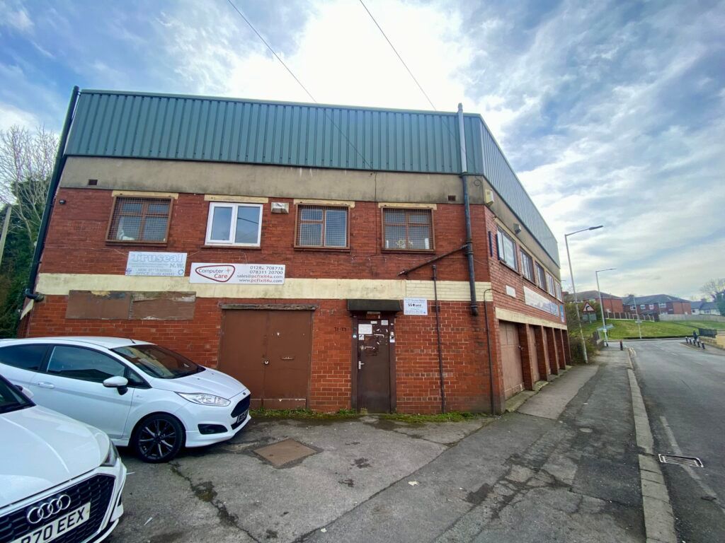 Property photo 2 of 12
