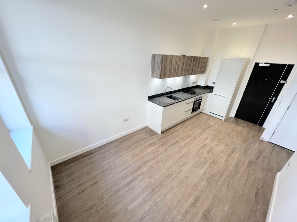 Property photo 2 of 5 Living Room