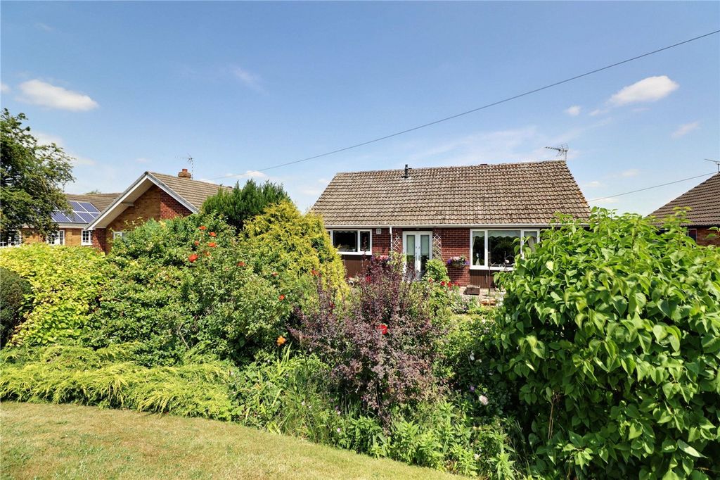 Property photo 2 of 28 Picture No. 02