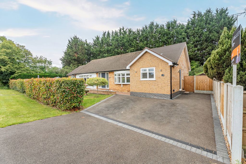 Property photo 1 of 50