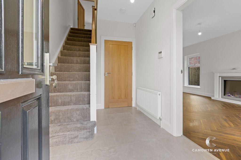 Property photo 3 of 57 Img_7834.Jpg