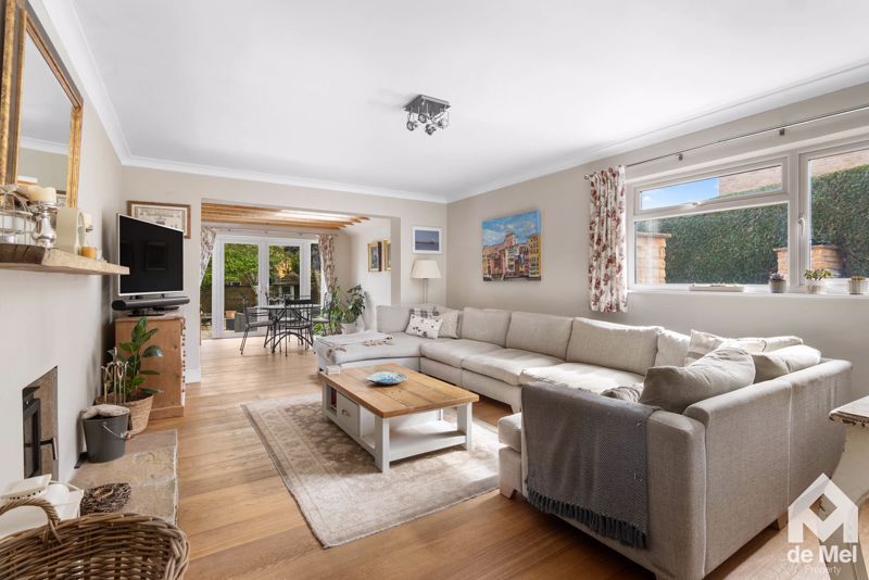 Property photo 2 of 32 Photo 17