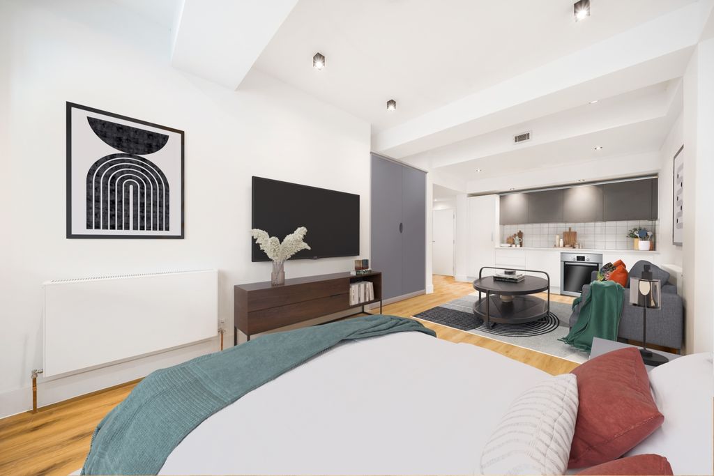 Property photo 2 of 3 Studio Angle 2 (1)