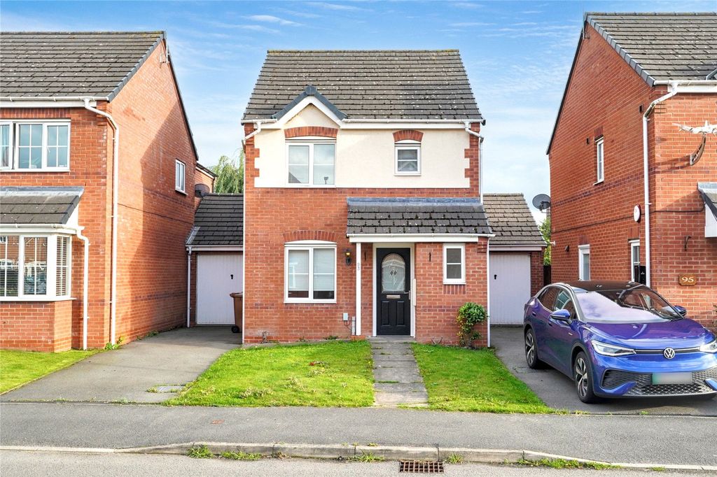 Property photo 2 of 18 Picture No. 23