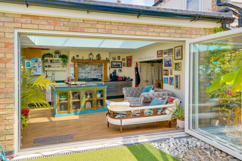 Property photo 3 of 31 3452264