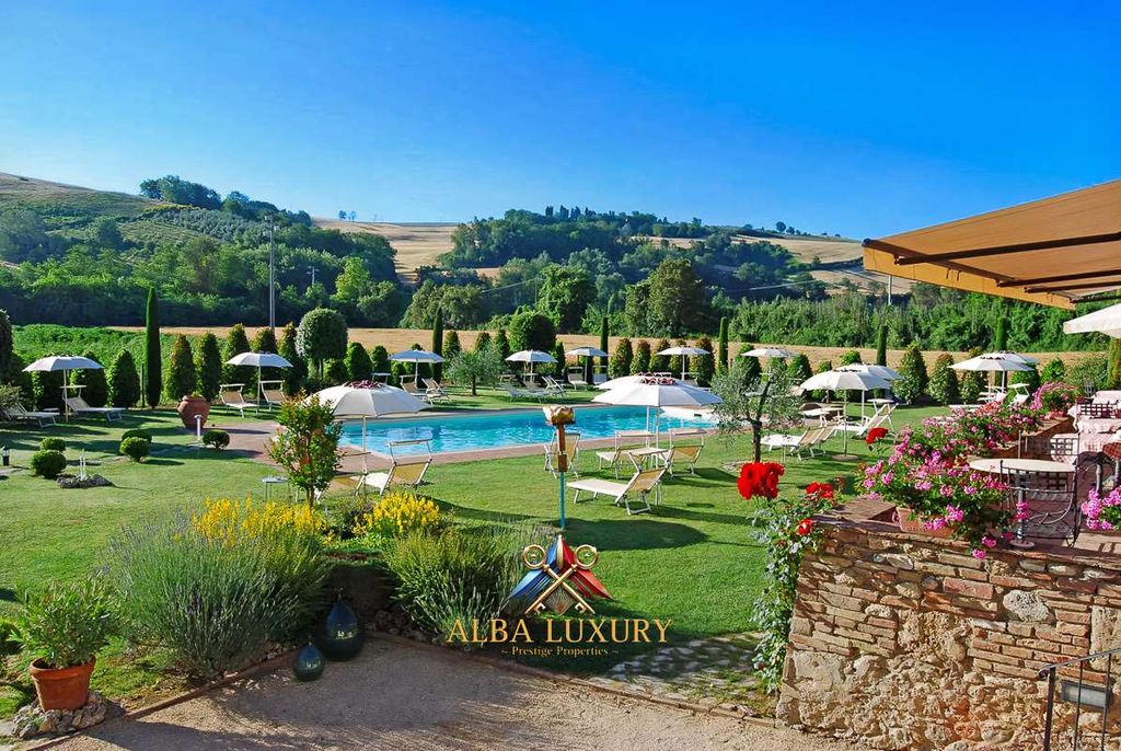 Property photo 2 of 47