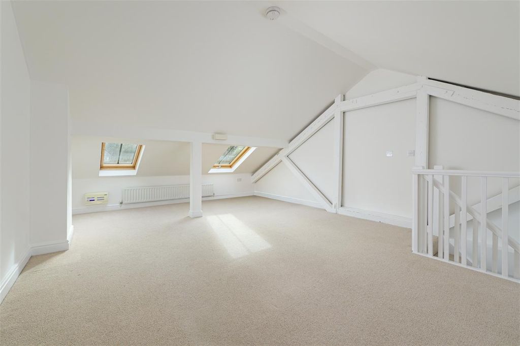 Property photo 1 of 20 Main Picture