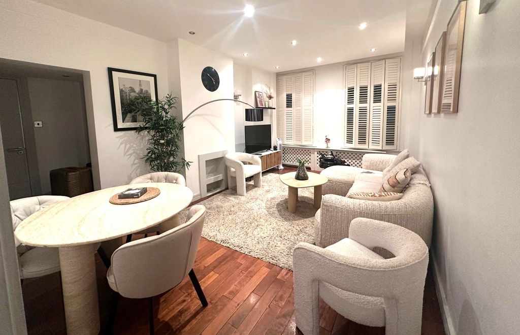 Property photo 1 of 5