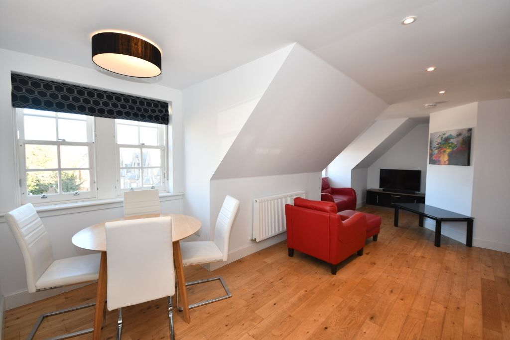 Property photo 2 of 8 Photo