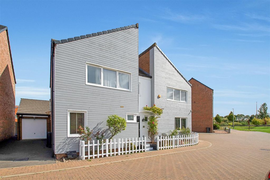 Property photo 2 of 28 Img_2239.Jpg