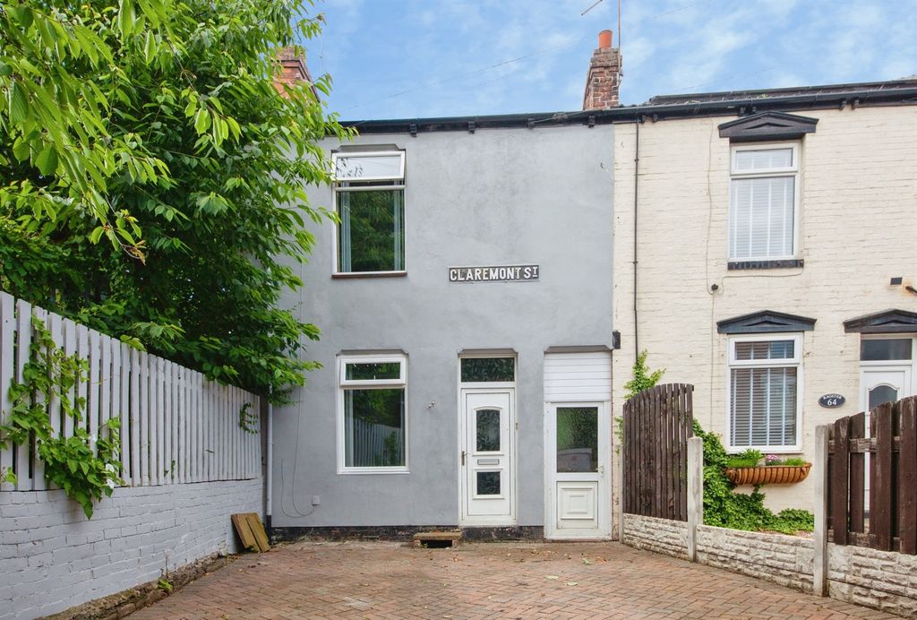 Property photo 1 of 16
