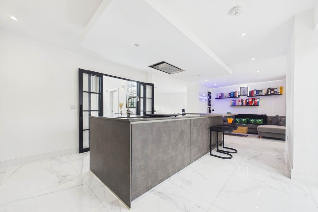 Additional image 5 of 5 bed detached house for saleClyde Street, Carluke ML8