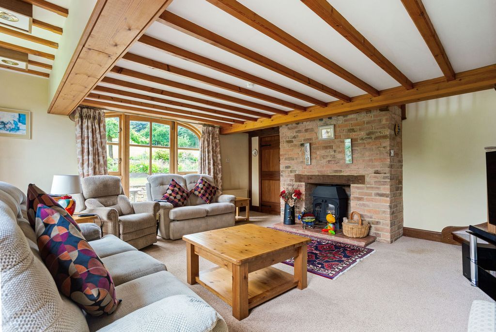 Property photo 3 of 20 Sitting Room