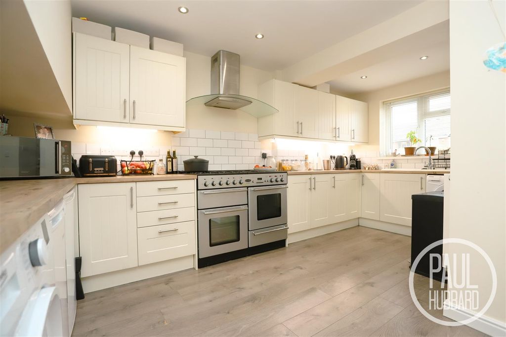 Property photo 2 of 15 Img_9120-2.Jpg