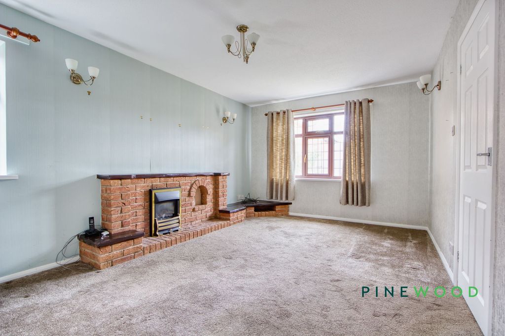 Property photo 2 of 13 Reception Room
