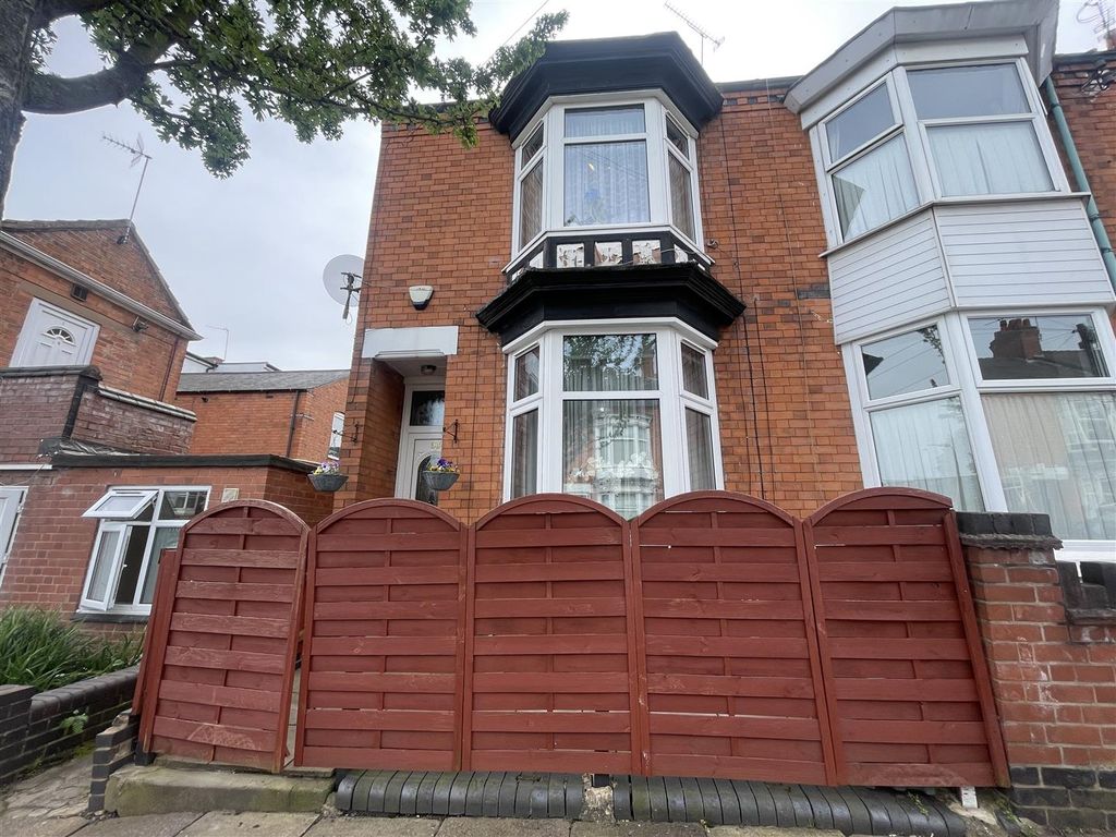 Property photo 1 of 7 1