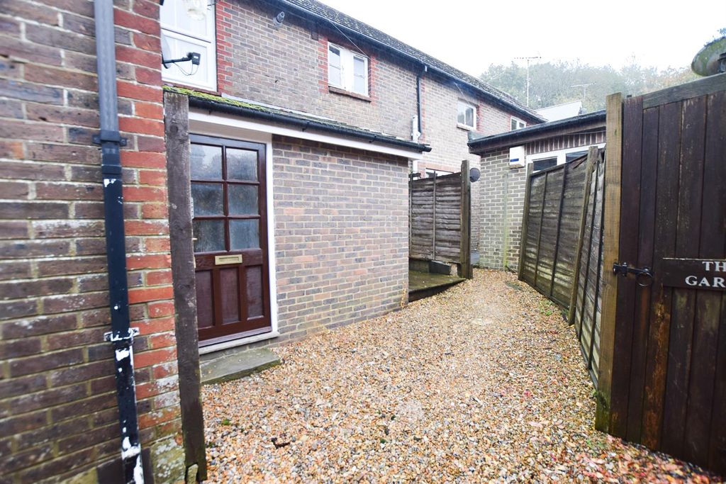 Property photo 1 of 8 Dsc_0471-2.Jpg