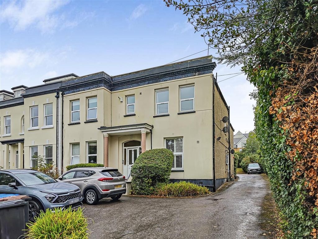 Property photo 1 of 16 47D Epping New Road-16.Jpg