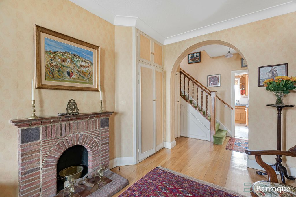 Property photo 3 of 26 Hallway