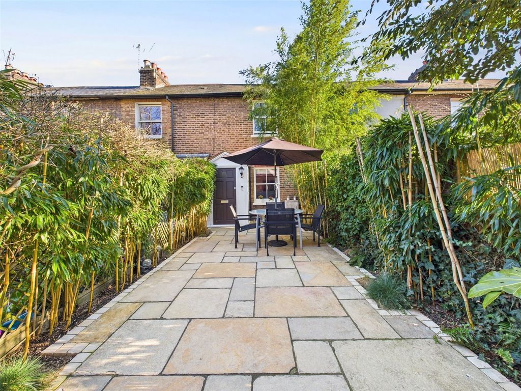 Property photo 1 of 11 Picture No. 36