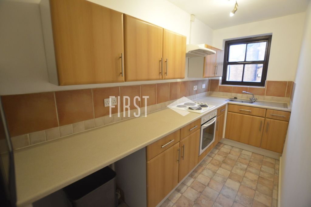 Property photo 3 of 4 Photo 6